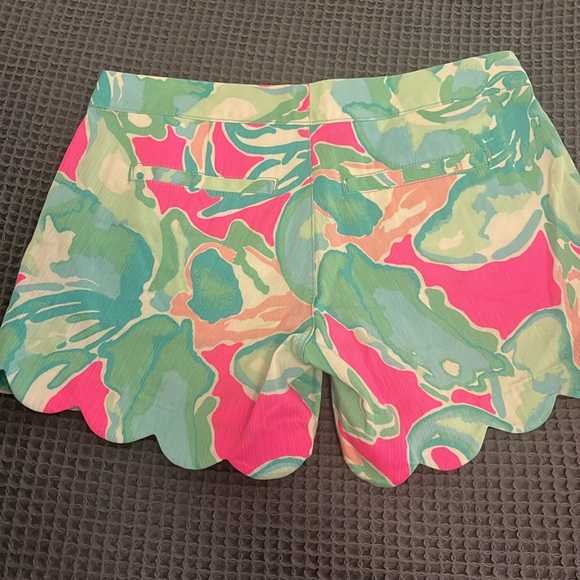 Lilly Pulitzer Buttercup Shorts - Picture 6 of 9